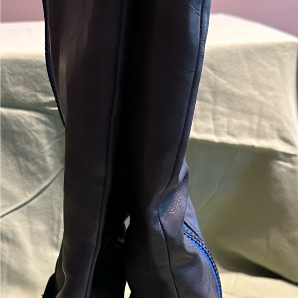 Journee Brinley Wide Calf Riding Boots - Picture 3 of 4